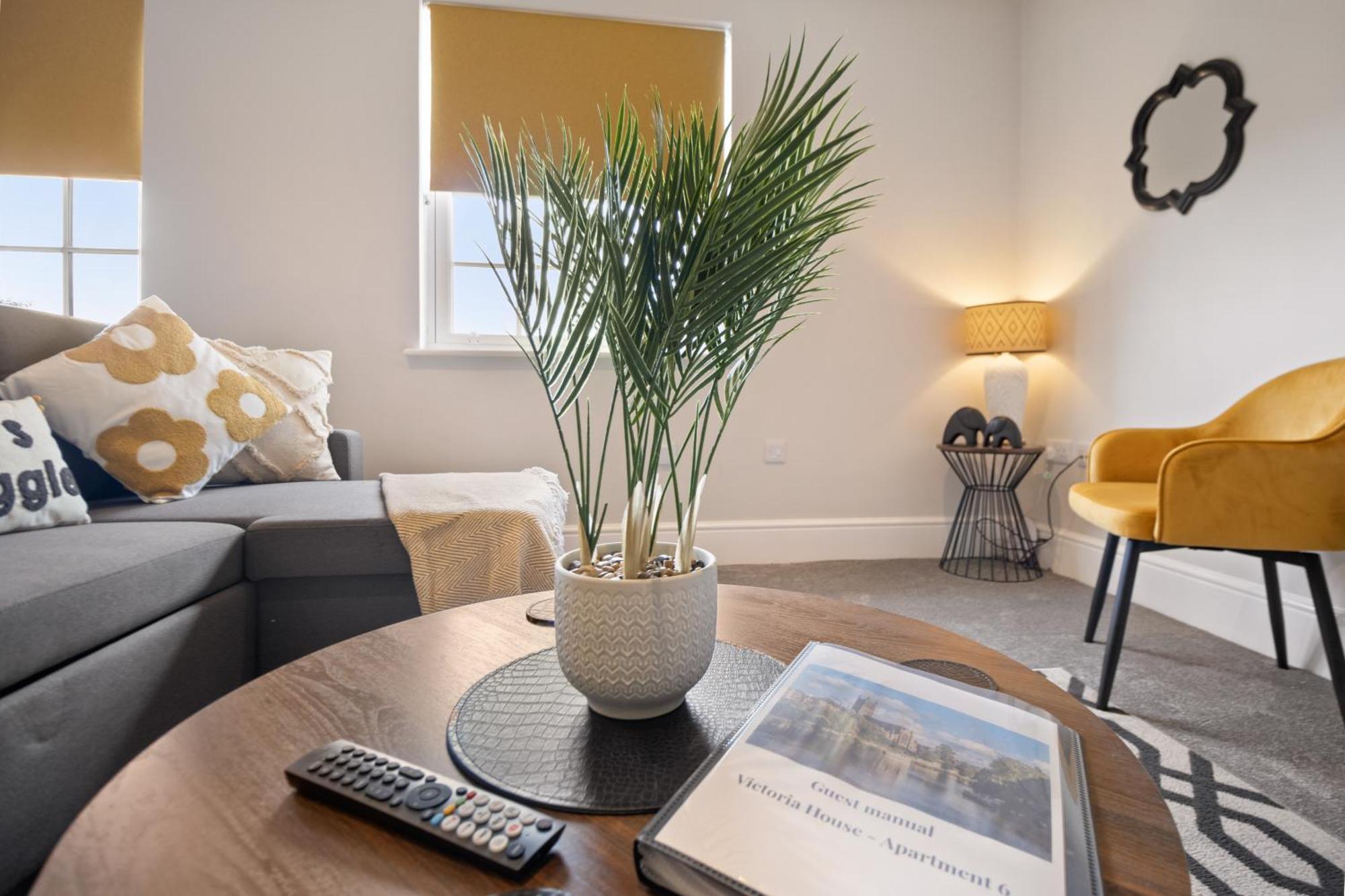 Whiskawaystays - Victoria House - Apartment 6 Worcester Exteriör bild