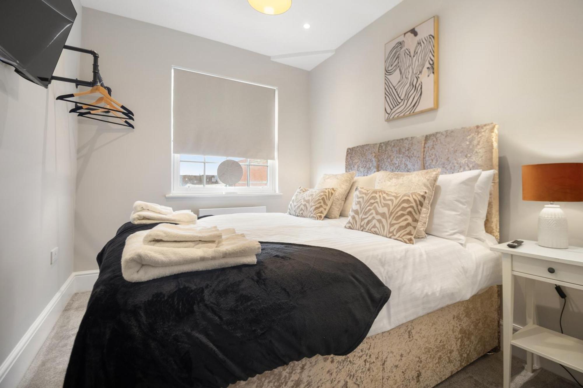Whiskawaystays - Victoria House - Apartment 6 Worcester Exteriör bild